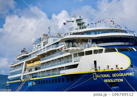 豪華客船 ナショナル ジオグラフィック レゾリューション  豪華客船 ナショナル ジオグラフィック レゾリューション 106789512