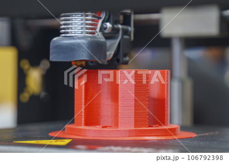 The additive manufacturing by 3D printer machine. 106792398