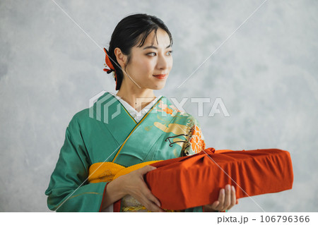 着物の女性 着物の女性 106796366