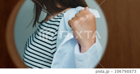 白衣の女性 白衣の女性 106798873