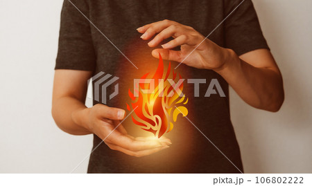 炎と女性 炎と女性 106802222