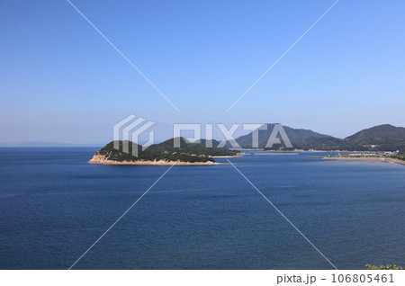 三豊市仁尾町の大蔦島・小蔦島、荘内半島・紫雲出山 106805461