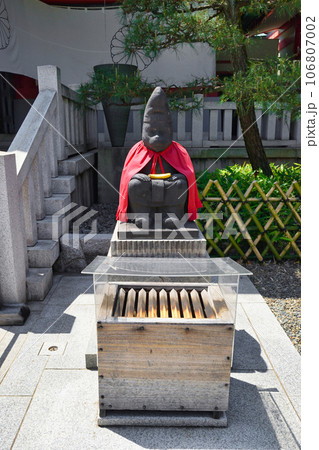日枝神社（山王日枝神社）の狛猿（東京都千代田区永田町） 106807002