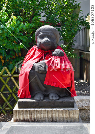 日枝神社(山王日枝神社)の狛猿(東京都千代田区永田町) 日枝神社(山王日枝神社)の狛猿(東京都千代田区永田町) 106807108