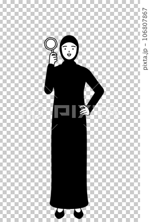 虫メガネをのぞくイスラムの女性 106807867