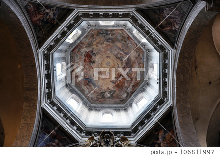 Painted ceiling of the dome of Santa Maria del Popolo basilica 106811997