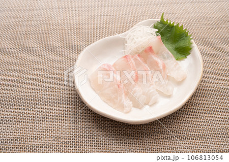 鯛の刺身 鯛の刺身 106813054
