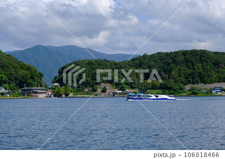 福井県若狭　電池推進遊覧船 106818466