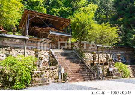 奈良県桜井市　與喜天満神社 106820638