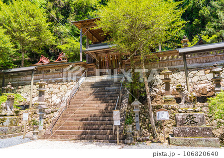 奈良県桜井市　與喜天満神社 106820640