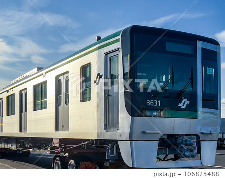 仙台市地下鉄の新型3000系の陸送 仙台市地下鉄の新型3000系の陸送 106823488