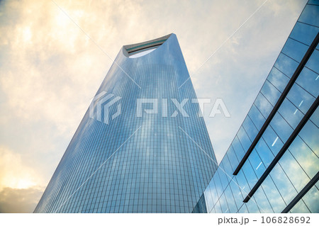 Modern buildings in the Al Olaya downtown district in a sunset sky Al Riyadh, Saudi Arabia Modern buildings in the Al Olaya downtown district in a sunset sky Al Riyadh, Saudi Arabia 106828692