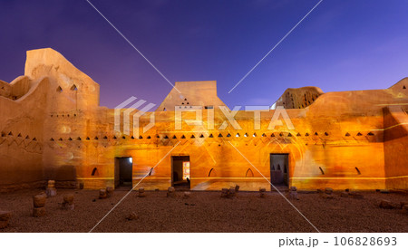 Diriyah old town walls illuminated at night, Riyadh, Saudi Arabia Diriyah old town walls illuminated at night, Riyadh, Saudi Arabia 106828693
