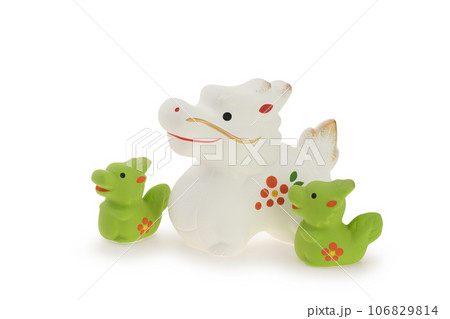 辰年　年賀素材　辰の親子 106829814