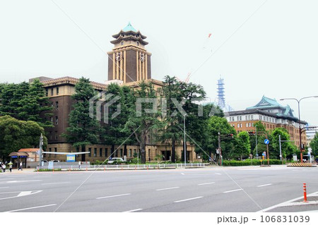 『日本趣味を基調とした近世式』の意匠… 平林金吾の設計を基にした【名古屋市役所(本庁舎)】 『日本趣味を基調とした近世式』の意匠… 平林金吾の設計を基にした【名古屋市役所(本庁舎)】 106831039