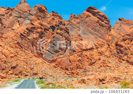Road to Red Rock Canyon in Nevada Stateの写真素材 [106831265] - PIXTA