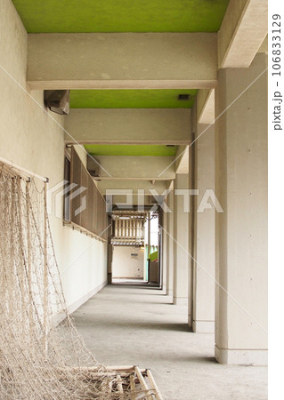 2019年、小学校のピロティー 2019年、小学校のピロティー 106833129