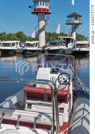 Details of the yacht moored in pier 106853776