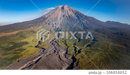 Mount Semeru, Indonesia Mount Semeru, Indonesia 106858052