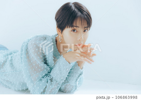 女性のビューティーな写真 106863998