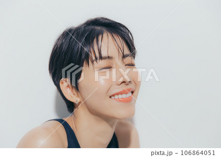 女性のビューティーな写真 女性のビューティーな写真 106864051