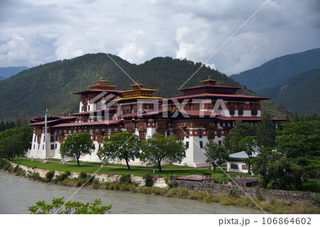 幸せの国ブータン プナカ・ゾン(Punakha, Bhutan) 幸せの国ブータン プナカ・ゾン(Punakha, Bhutan) 106864602