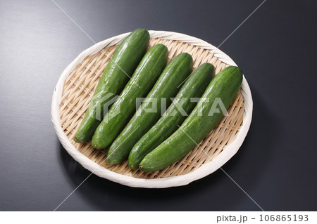 きゅうり 106865193