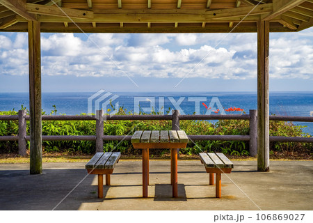 三重県・伊勢志摩の風景「パールロード鳥羽展望台・海の見える公園」 三重県・伊勢志摩の風景「パールロード鳥羽展望台・海の見える公園」 106869027