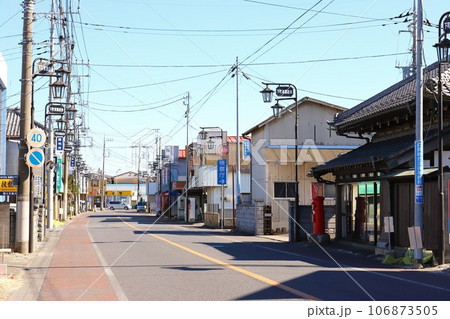 茨城　龍ケ崎　丸ポストのある風景（田中商店） 106873505