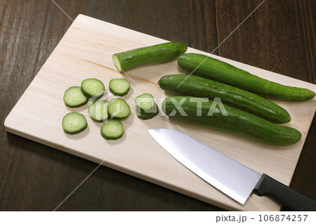 きゅうりカットイメージ 106874257