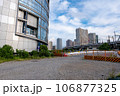 建設中のビルのある都市風景 106877325