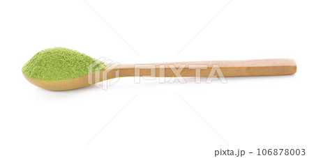 powder green tea isolated on white background 106878003