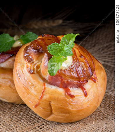 ham bread on wooden background. 106878223