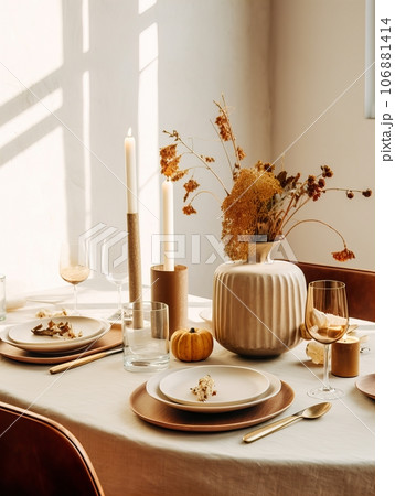 Autumn table decor, brown and beige fall home interior decoration, afternoon light 106881414
