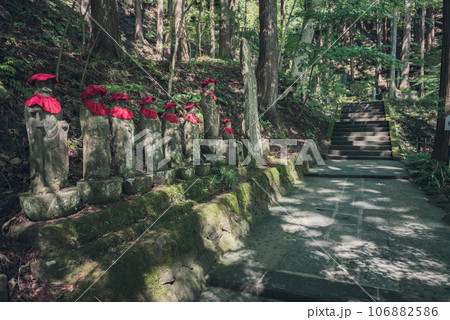 安楽寺のお地蔵様【別所温泉】 106882586