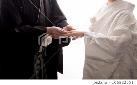 和装白無垢指輪夫婦前撮りイメージ 和装白無垢指輪夫婦前撮りイメージ 106882651