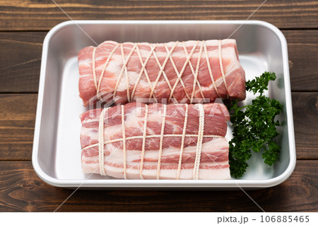 豚肉の肩ロースブロック 豚肉の肩ロースブロック 106885465