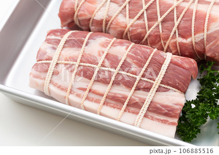 豚肉の肩ロースブロック 豚肉の肩ロースブロック 106885516