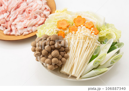 しゃぶしゃぶ用の鍋野菜 106887340