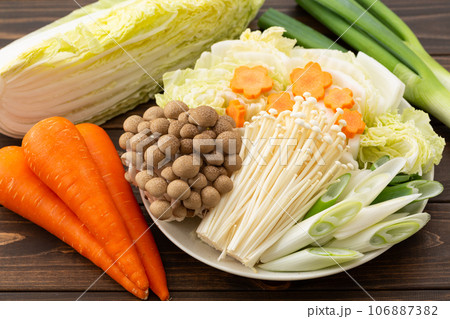 しゃぶしゃぶ用の鍋野菜 しゃぶしゃぶ用の鍋野菜 106887382