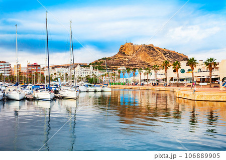 Santa Barbara Castle in Alicante, Spain Santa Barbara Castle in Alicante, Spain 106889905