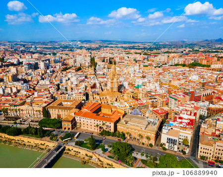 Saint Mary Cathedral aerial panoramic view in Murcia 106889940