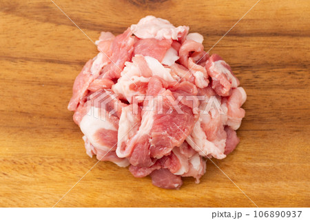豚の細切れ肉 106890937