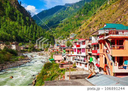 Colorful local houses in Manikaran, India 106891244