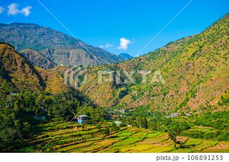 Himalaya mountains panoramic landscape, India Himalaya mountains panoramic landscape, India 106891253