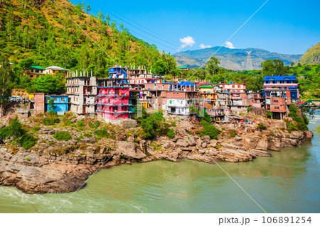 Sutlej river in Luhri village, India 106891254