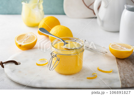 Lemon curd, homemade lemon sauce in a jar Lemon curd, homemade lemon sauce in a jar 106891827