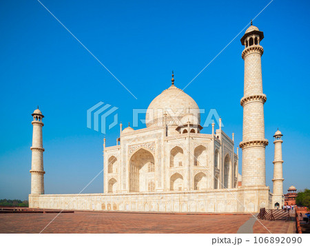 Taj Mahal marble mausoleum, Agra 106892090