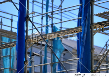 新築戸建て住宅の先行足場　イメージ 106892885