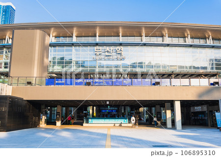 韓国　プサン駅　※一部ソフトフォーカス 106895310